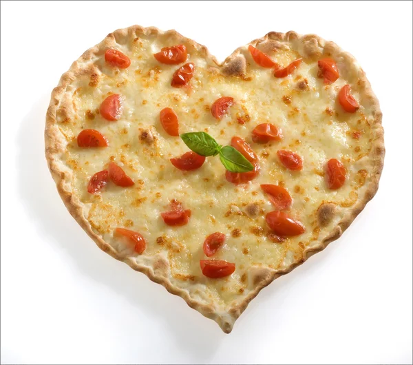 Pizza şeklinde kalp taze domates ile
