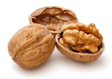 Yarım ceviz çekirdek ve bütün ceviz