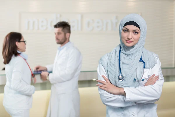 Ärzteteam im Krankenhaus — Stockfoto