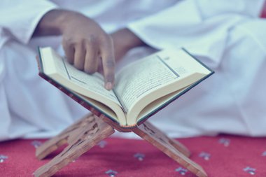 Tanrı'ya dua Afrika Müslüman erkek