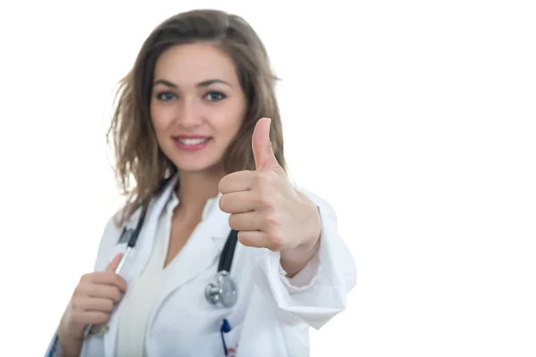 Médico femenino con pulgares arriba — Foto de Stock