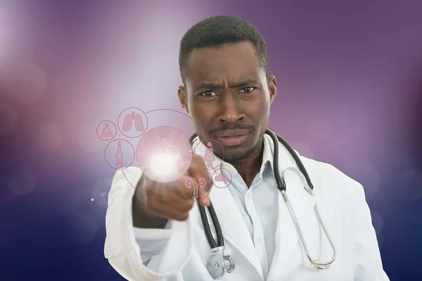 聴診器でアフリカの黒い男性の医者 — ストック写真