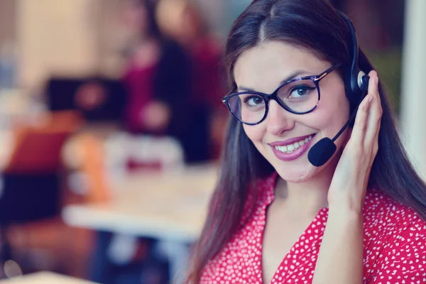 Young female in call center team. — Stock Photo, Image