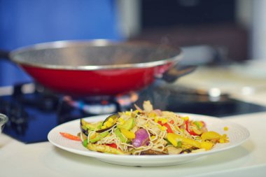 Masada sebzeli makarna 