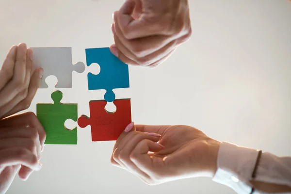 Concetto di team di collaborazione puzzle — Foto Stock