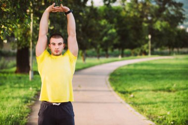 Isınma kadar Park erkek atlet
