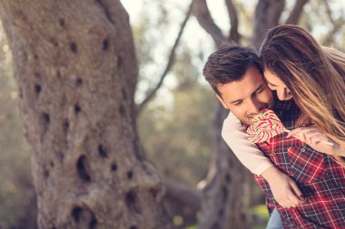 kız vererek piggy geri dostum