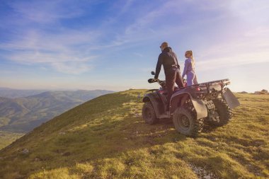 Çift Quad bisiklet veya Atv ile off-road sürüş