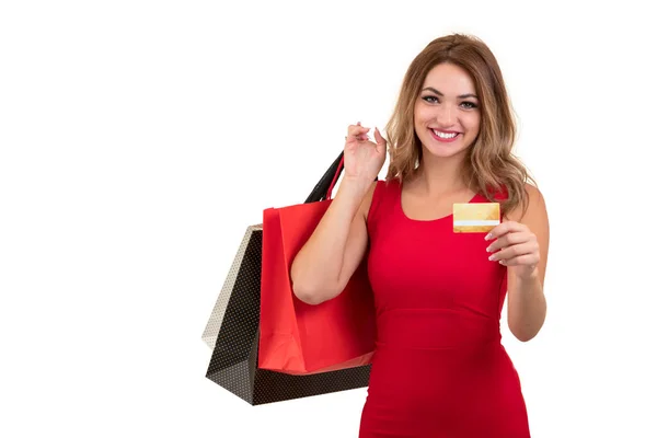 Vidám izgatott meglepett fiatal nő hitelkártyával át fehér háttér — Stock Fotó