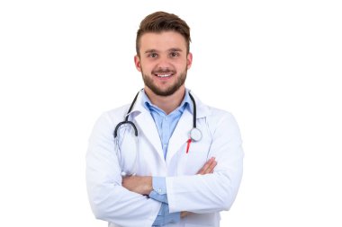 Kendine güvenen genç doktor elinde bir stetoskop ile.