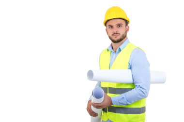Planları üzerinde beyaz izole tutan genç mühendis portre