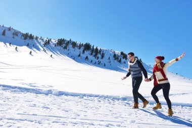 Eğleniyor çift yokuş aşağı çalışan