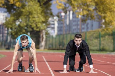 Devam et, kalma iş mecazı işinde kazanma.