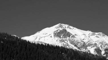 Dağ doruklarına Avusturya Alpleri'nde