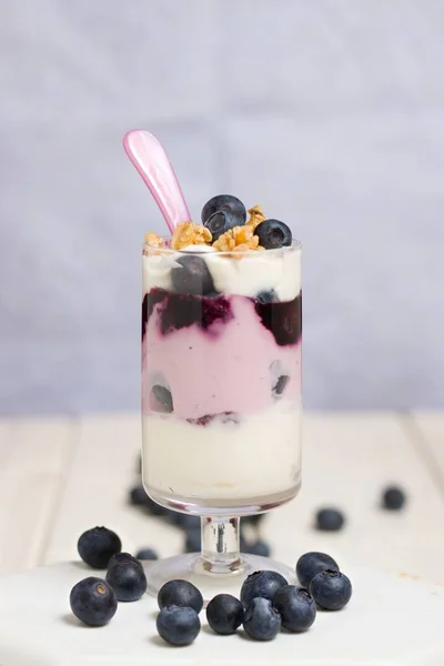 Parfait allo yogurt ai mirtilli — Foto Stock