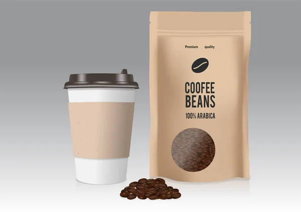 Realista llevar taza de café de papel y bolsa de papel marrón con granos de café. Ilustración vectorial . Gráficos Vectoriales