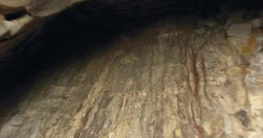 Hava güzel manzara orman ve cliff ile vurdu