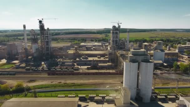 Aerial strzał fabryki cementu — Wideo stockowe