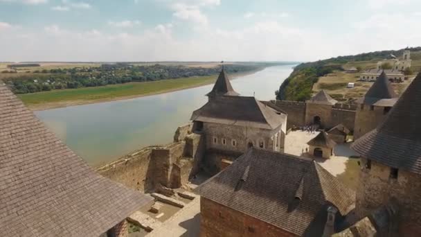 Letecký záběr hrad — Stock video