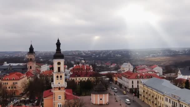 Tiro aéreo panorâmico na cidade — Vídeo de Stock