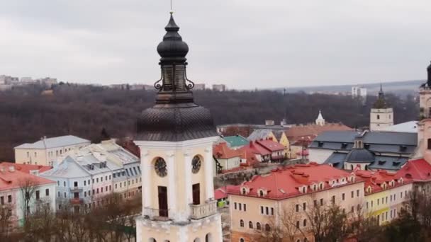 Tiro aéreo panorâmico na cidade — Vídeo de Stock