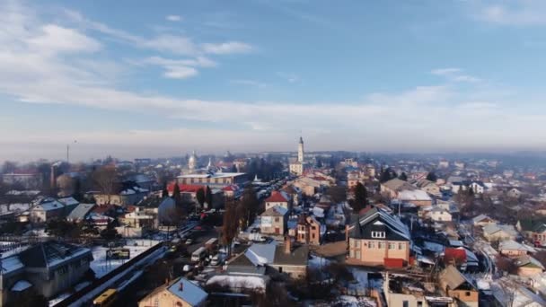 Panoramiczny strzał z powietrza w mieście — Wideo stockowe