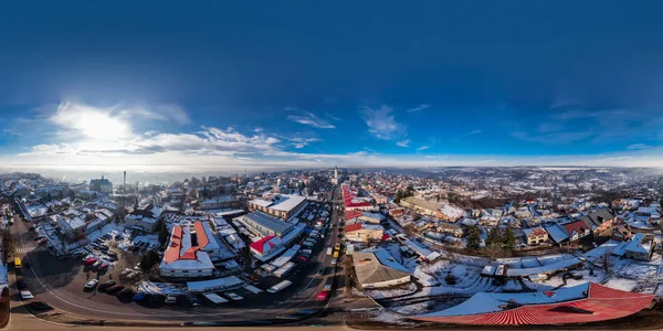 Şehirde 360 Panoramik hava görüntüsü