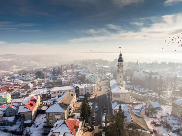 Şehirde panoramik hava görüntüsü