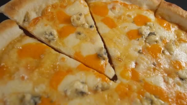 Ralentir Mouvement Fermer Pizza Savoureuse — Video