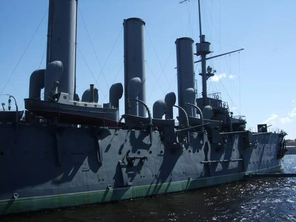 Saint Peterburg, Russia - JUNE 12, 2013: Aurora Avrora cruiser ship Saint Peterburg — Stock Photo, Image