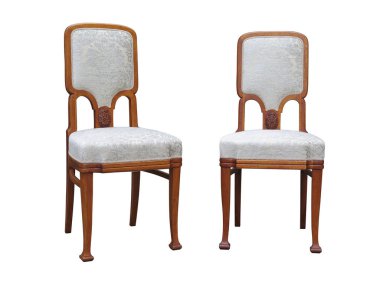 Beyaz arka plan üzerinde Art Nouveau ahşap sandalye