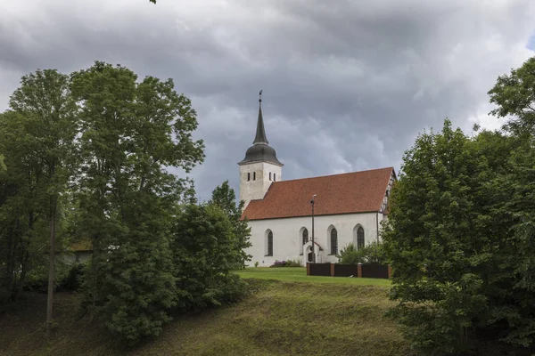 Szent János evangélikus templom, Jaanikirik Viljandiban, — Stock Fotó