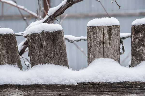 Parte Del Vecchio Recinto Legno Inverno Sotto Uno Strato Neve — Foto Stock