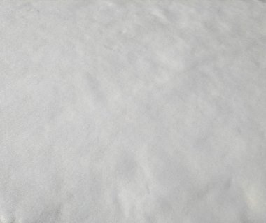 Karla kaplı yüzey, doku ile parıldıyor