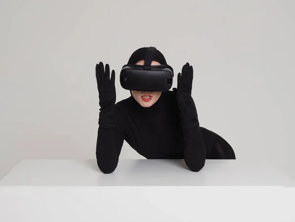 Vr headset ervaring de virtual reality — Stockfoto