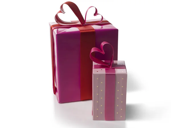 Set von rosa Geschenkboxen auf weißem Hintergrund. — Stockfoto