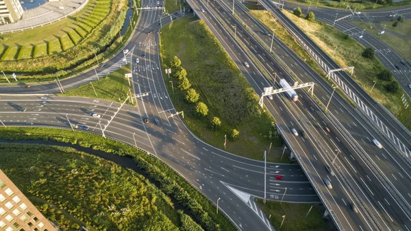 Ponte Van Brienenoord em Roterdão sobre o rio Nieuwe Maas s — Fotografia de Stock