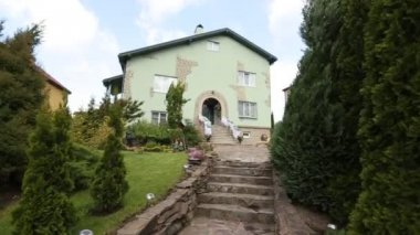 Büyük yeşil ev Close-Up