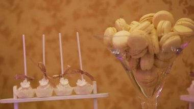 Tatlı tablo ile bir macaroons