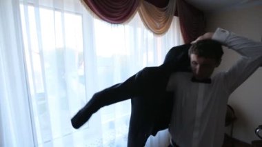 Damat Düğün törenine gidiyor