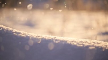 sığ kar düşen, sığ derinlik-in tarla