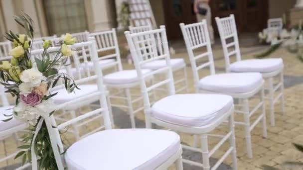 Luxe bruiloft exterieur decoratie Slowmotion — Stockvideo