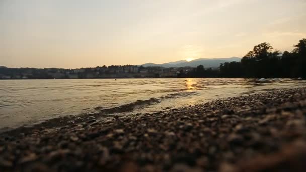 Onde meravigliose in Svizzera da vicino — Video Stock