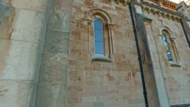 Covadonga 06 Bazilikası'nın çevresi yürüyüş