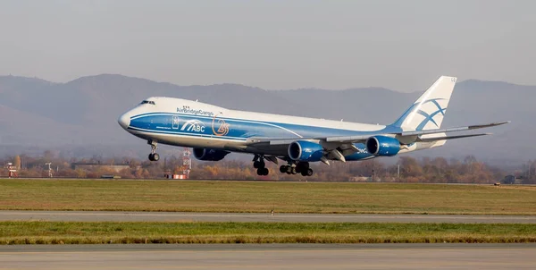 Rússia Vladivostok 2017 Avião Jato Carga Boeing 747 Airbridgecargo Airlines — Fotografia de Stock