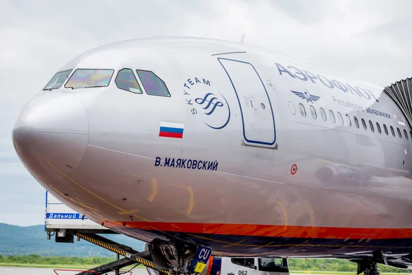 Россия Владивосток 2017 Фюзеляж Пассажирского Самолета Airbus A330 300 Компании — стоковое фото