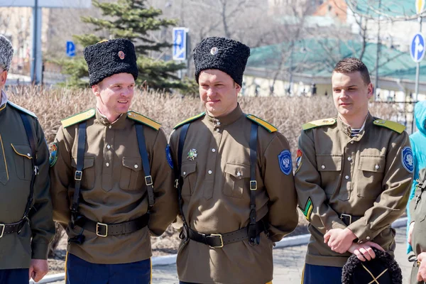 Rússia Vladivostok 2018 Retrato Grupo Cossacos Uniforme Tradicional Cossacos Comunidade — Fotografia de Stock