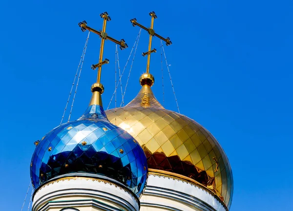 Domes Orthodox Church Blue Sky Religious Architecture Buildings Traditions Golden — Stock Photo, Image