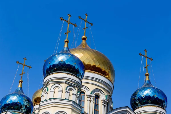 Domes Orthodox Church Blue Sky Religious Architecture Buildings Traditions Golden — Stock Photo, Image