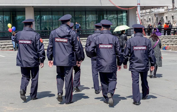 Полиция Службе Центре Города Надпись Национальная Гвардия Мундире Russia Novosibirsk — стоковое фото